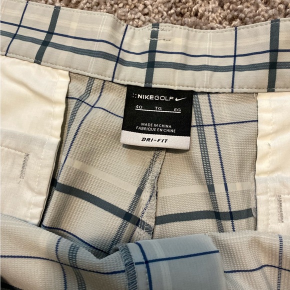 Men’s Nike Golf dri-fit shorts, size 40 - Picture 2 of 4